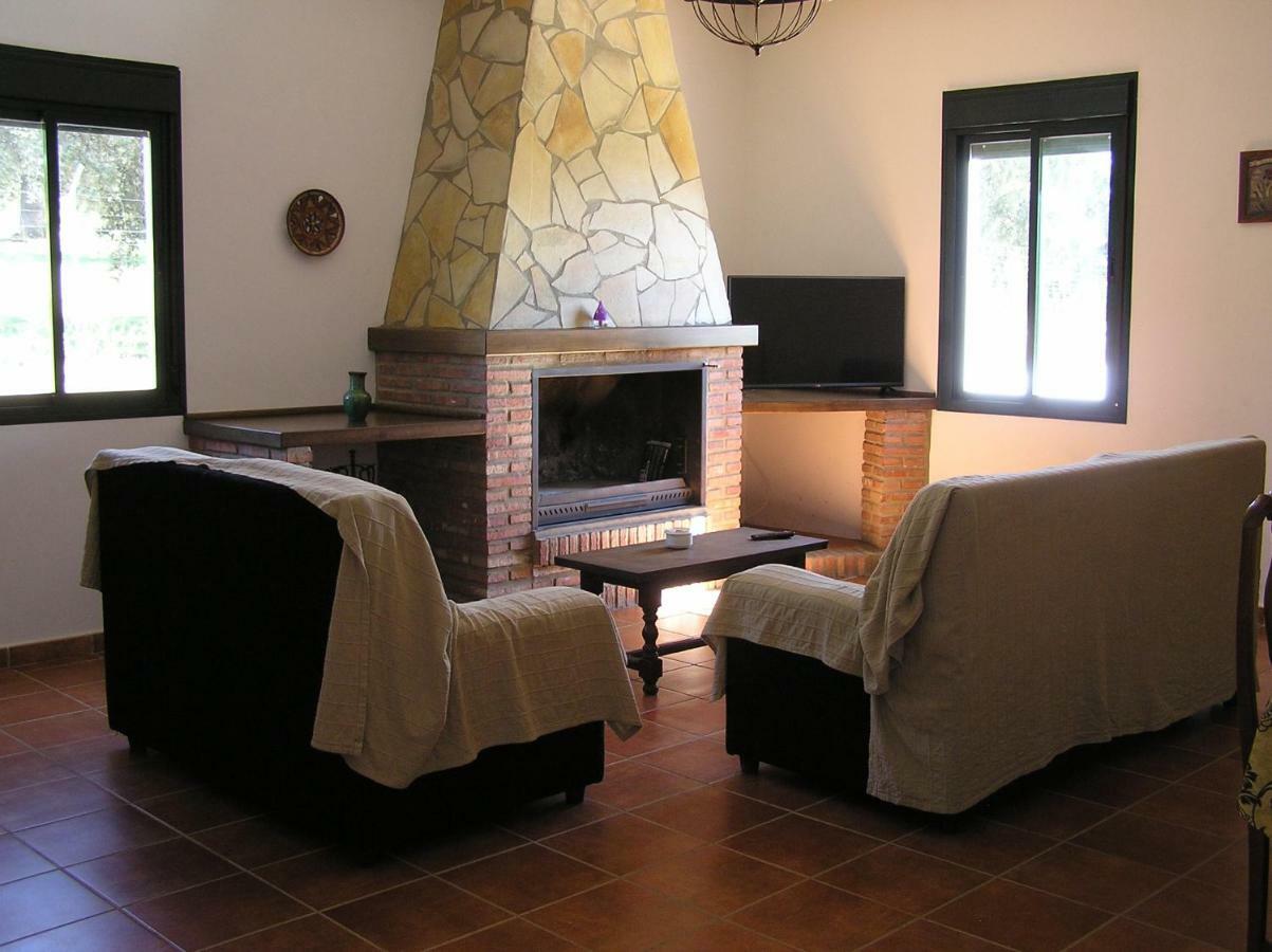 Alojamiento Rural El Chaparral Setenil De Las Bodegas Luaran gambar